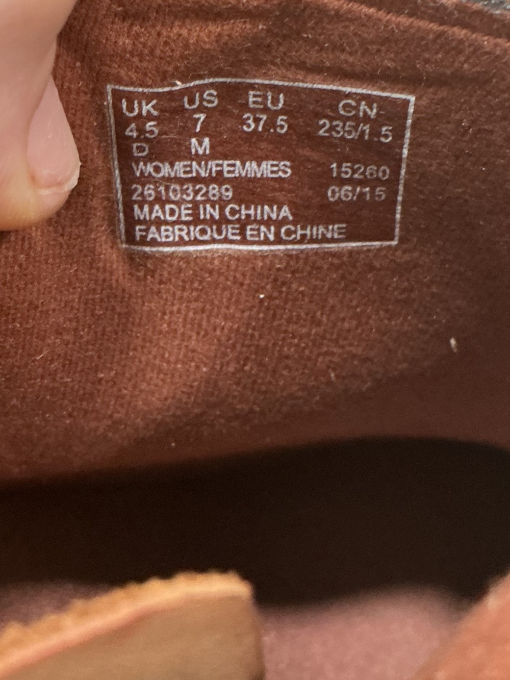 NWOB Clarks Malia Hawthorn Tan Leather Ankle Booties Side Zip Buckle Women’s 7M - Picture 11 of 11